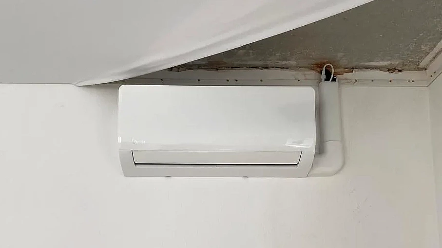 Монтаж кондиционера за натяжным потолком &mdash; квартира ЖК Добрый, Екатеринбург