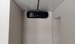 2 черных Hisense